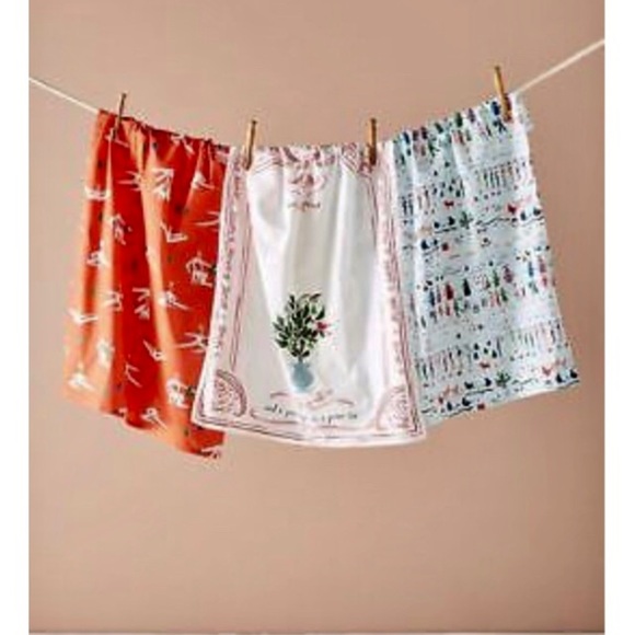 NWOT Anthropologie Delightful Dish Towel. - Picture 1 of 5